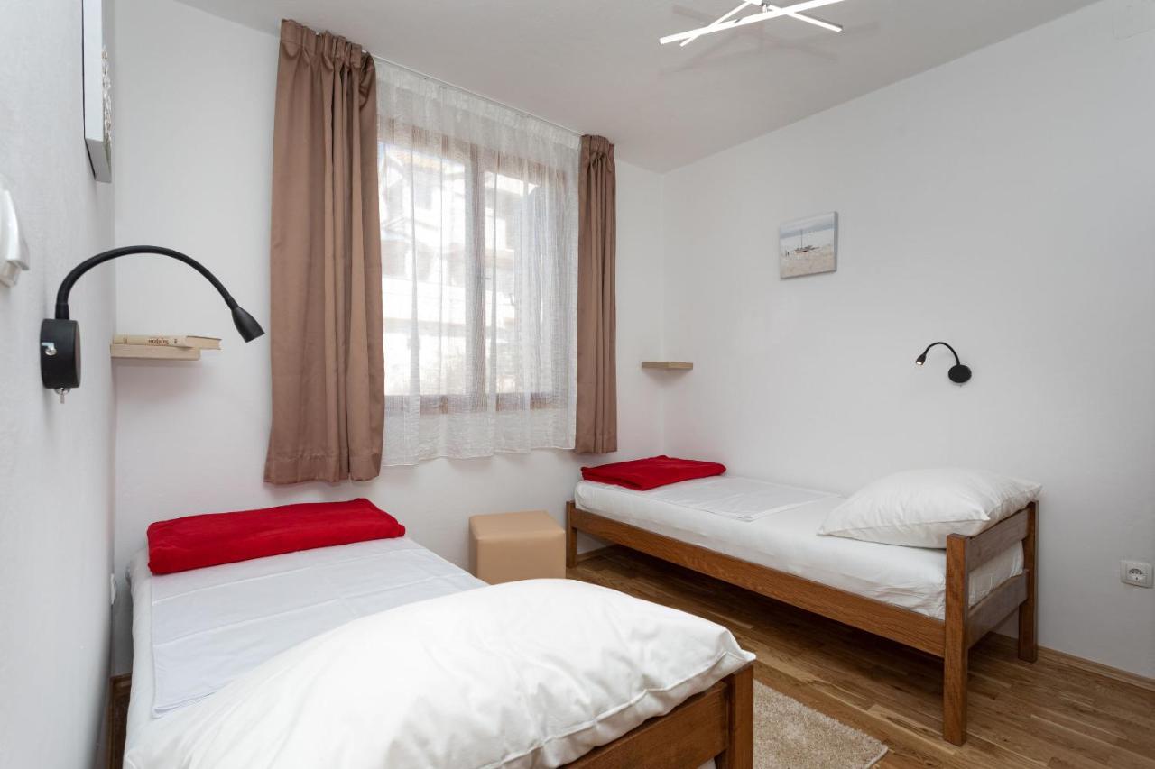 Apartment Stikovac Šilo Esterno foto